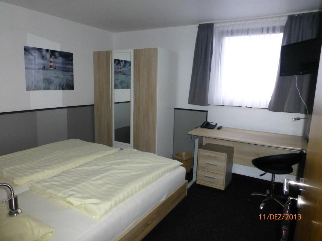Hotel Ruestersieler Hof Wilhelmshaven Rum bild