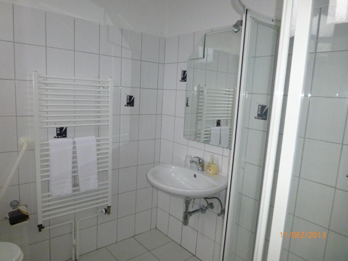 Hotel Ruestersieler Hof Wilhelmshaven Rum bild